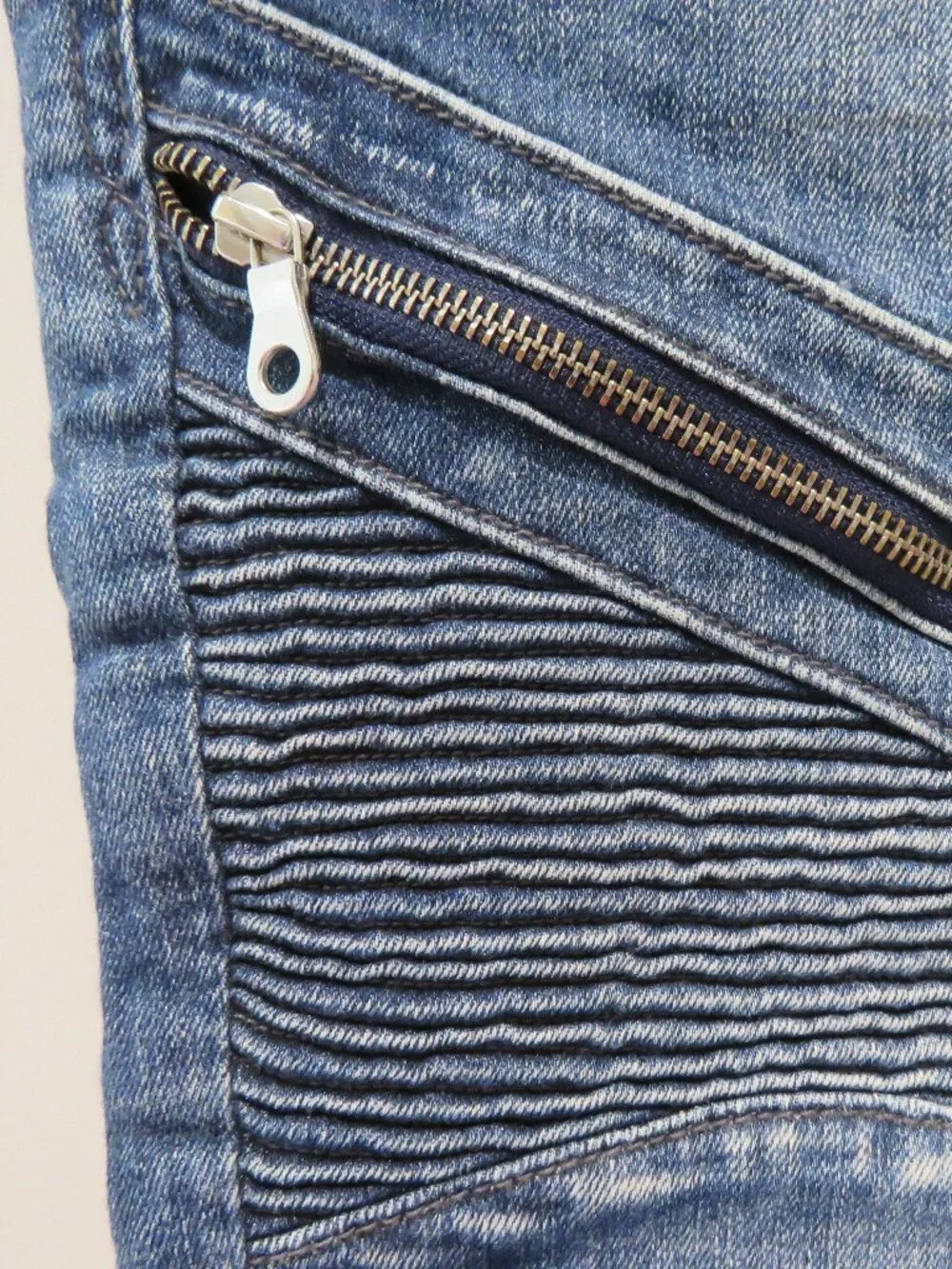 ROCK REVIVAL Daviday Moto Stretch Distressed Jeans Blue Denim Size 29 Western